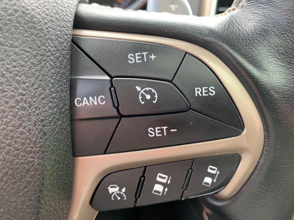 2016 Jeep Grand Cherokee Limited - Photo 13